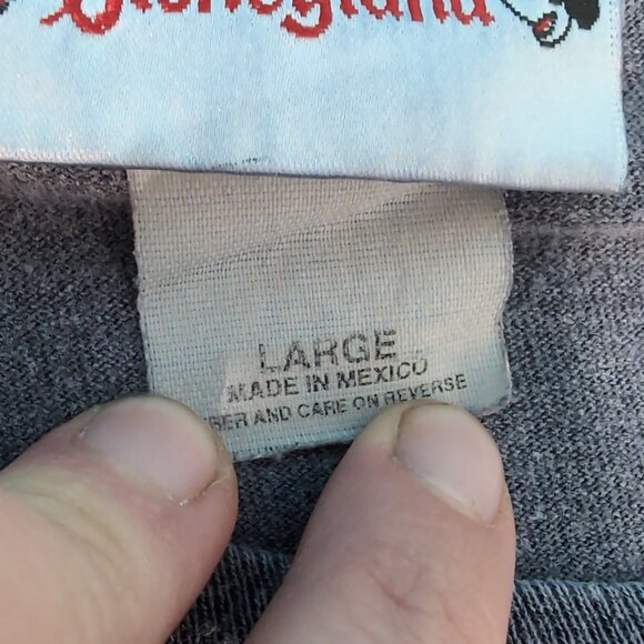 Disneyland T-Shirt Black Mickey Mouse 2000 Graphic Vintage – Unisex Large - Picture 4 of 8